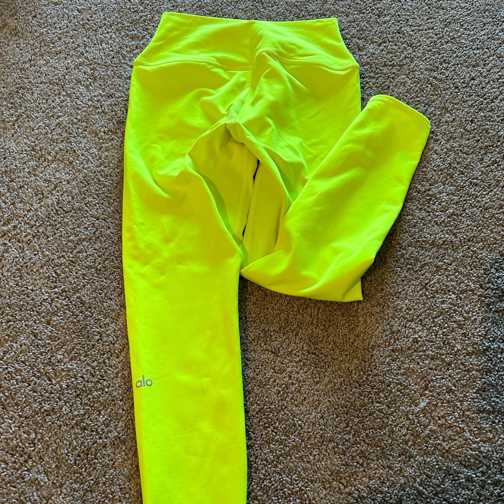 Alo Yoga 7/8 Airlift Leggings Size M